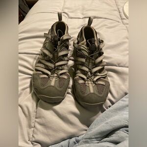 Chaco Steel Performance Water Shoe Women's Size 9 Pull On J104348 Worn Twice